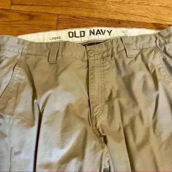 Old Navy fully lined pants - Picture 4 of 10